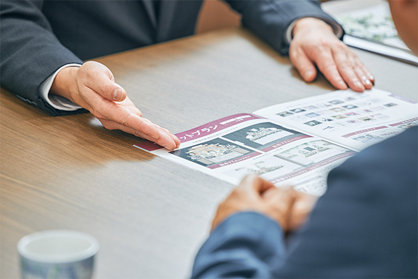 逝去からお見送りまでのステップ3のイメージ　お打ち合わせ